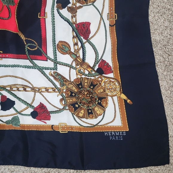 Hermes Paris Medallion 100% Silk Vintage Scarf Equestrian Red Blue Designer - Picture 7 of 10